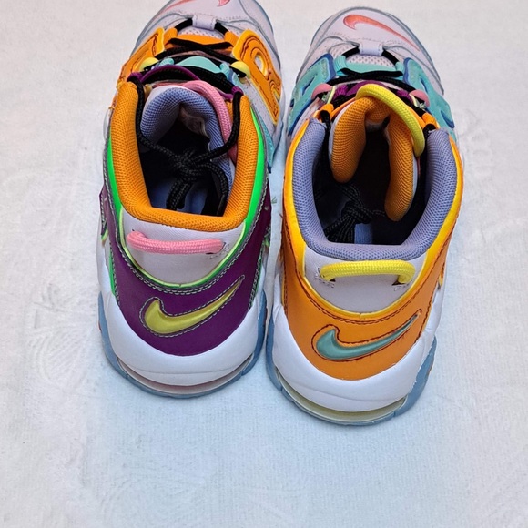 Wmns Sz 8.5: Nike Air More Uptempo GS DH0624-500 - Picture 6 of 12